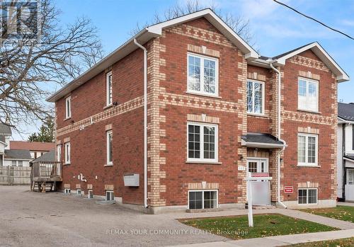 443 TIMOTHY STREET  Newmarket, ON L3Y 1P7