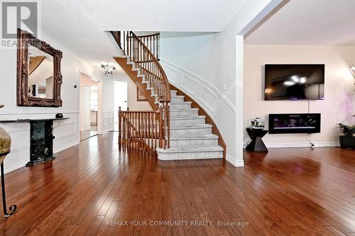 48 Haskell Crescent, Aurora, ON - Indoor With Fireplace