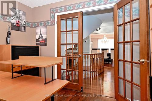 48 Haskell Crescent, Aurora, ON - Indoor Photo Showing Other Room