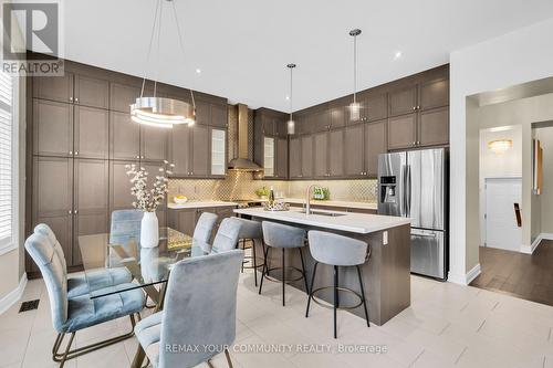8 King Boulevard, King, ON - Indoor