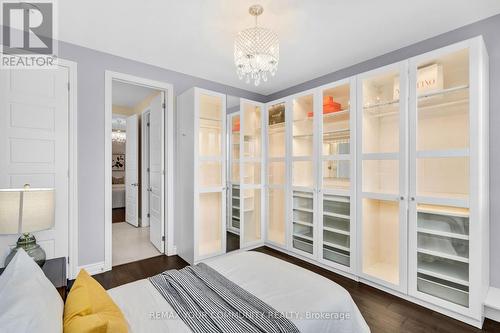 8 King Boulevard, King, ON - Indoor Photo Showing Bedroom