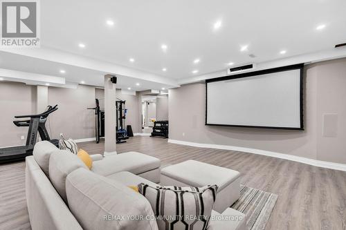 8 King Boulevard, King, ON - Indoor Photo Showing Gym Room