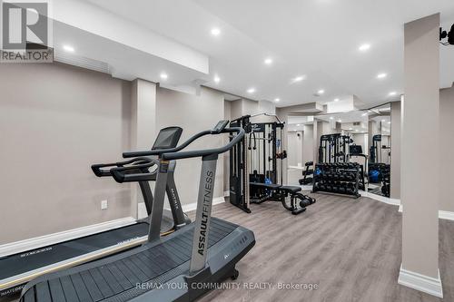 8 King Boulevard, King, ON - Indoor Photo Showing Gym Room