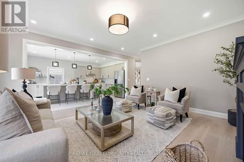 56 Robin Trail, Scugog, ON - Indoor Photo Showing Living Room