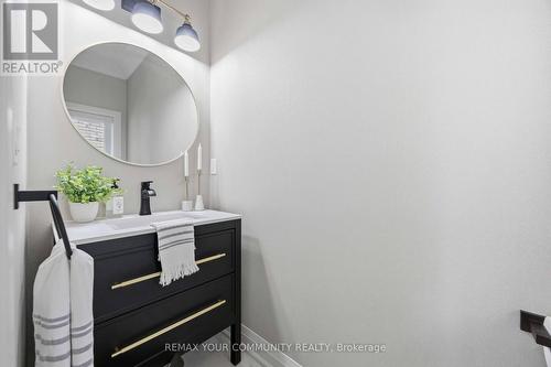 56 Robin Trail, Scugog, ON - Indoor Photo Showing Bathroom