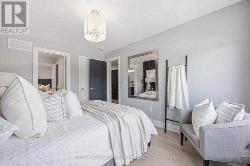 56 Robin Trail, Scugog, ON - Indoor Photo Showing Bedroom