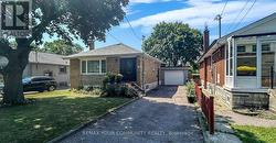 BSMT - 41 SHROPSHIRE DRIVE Toronto, ON M1P 1Y8