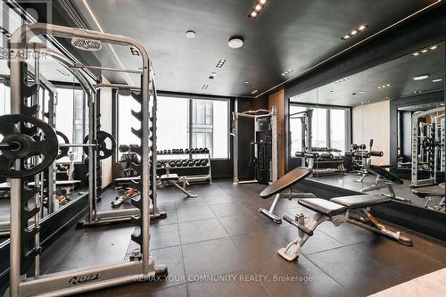 1002 - 120 Eagle Rock Way, Vaughan, ON - Indoor Photo Showing Gym Room