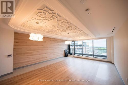 1002 - 120 Eagle Rock Way, Vaughan, ON - Indoor Photo Showing Other Room