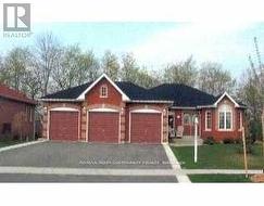 85 EMMS DRIVE Barrie, ON L4N 8H4