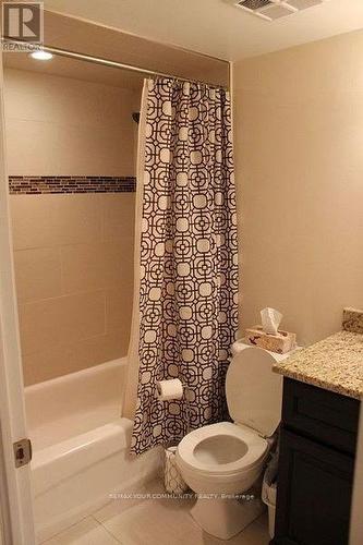515 - 3 Everson Drive, Toronto, ON - Indoor Photo Showing Bathroom