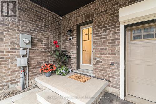 38 Utter Place, Hamilton, ON - Outdoor With Exterior