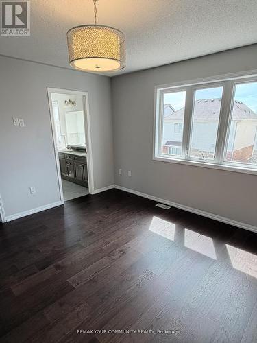 18 Gordon Drive, New Tecumseth, ON - Indoor Photo Showing Other Room