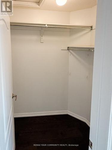 18 Gordon Drive, New Tecumseth, ON - Indoor With Storage