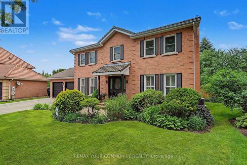 23 Cranberry Lane, Aurora, ON - Outdoor
