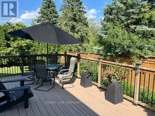 23 Cranberry Lane, Aurora, ON - Outdoor With Deck Patio Veranda