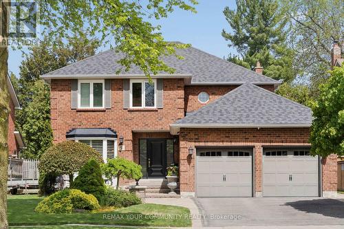 5 CARRIAGE LANE  Clarington, ON L1E 1J9