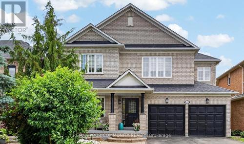 119 TOSCANA ROAD  Vaughan, ON L4H 2G1