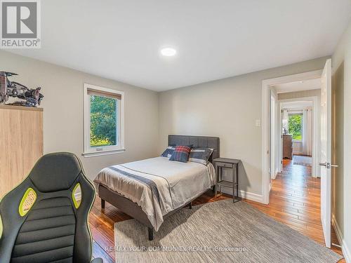 6743 3Rd Line, New Tecumseth, ON - Indoor Photo Showing Bedroom