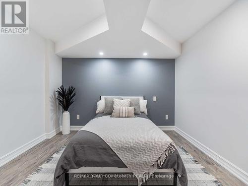 6743 3Rd Line, New Tecumseth, ON - Indoor Photo Showing Bedroom