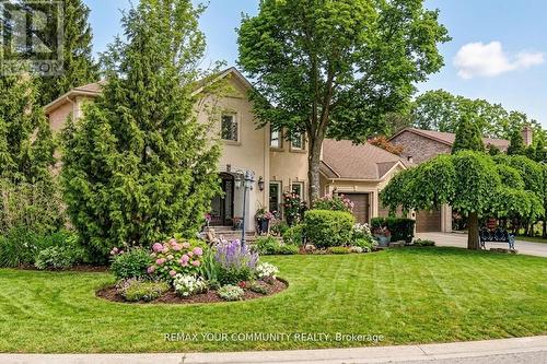 30 DEANBANK DRIVE  Markham, ON L3T 1Z3