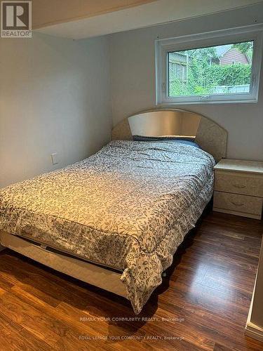 3237 Corry Crescent S, Niagara Falls, ON - Indoor Photo Showing Bedroom