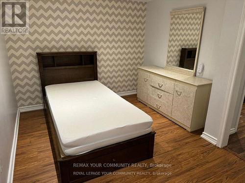 3237 Corry Crescent S, Niagara Falls, ON - Indoor Photo Showing Other Room