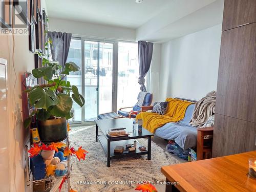 408 - 15 Queens Quay E, Toronto, ON - Indoor
