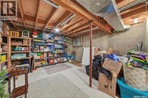 627 9Th Avenue N, Saskatoon, SK - Indoor Photo Showing Basement