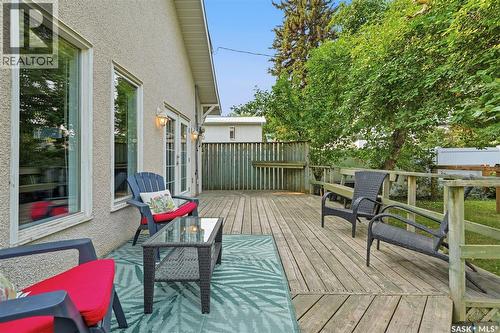 627 9Th Avenue N, Saskatoon, SK - Outdoor With Deck Patio Veranda With Exterior