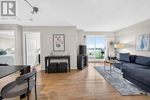 721 - 3 ELLESMERE STREET  Richmond Hill, ON L4B 4N2