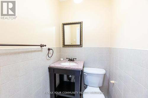 32 Marbury Crescent, Toronto, ON - Indoor Photo Showing Bathroom