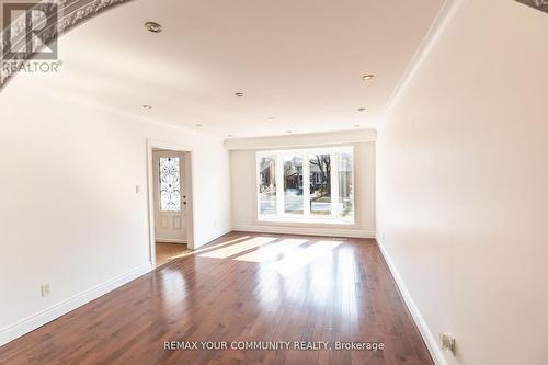 32 Marbury Crescent, Toronto, ON - Indoor Photo Showing Other Room