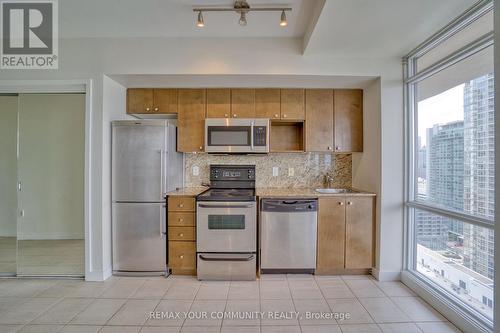 2809 - 11 Brunel Court, Toronto, ON - Indoor Photo Showing Kitchen