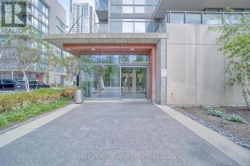 2809 - 11 Brunel Court, Toronto, ON - Outdoor