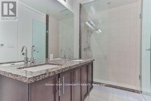 815 - 39 Queens Quay E, Toronto, ON - Indoor Photo Showing Bathroom