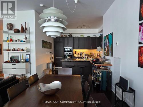 815 - 39 Queens Quay E, Toronto, ON - Indoor