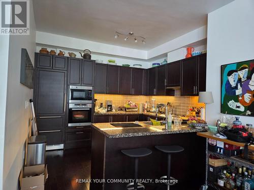 815 - 39 Queens Quay E, Toronto, ON - Indoor Photo Showing Kitchen With Upgraded Kitchen