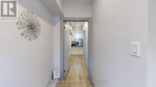 C - 586 PARLIAMENT STREET , Toronto, Ontario M4X 1P8