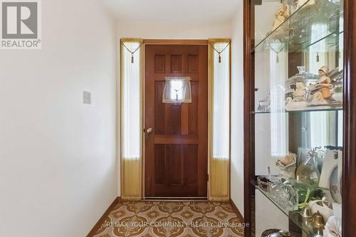 17 Harris Crescent, Vaughan, ON - Indoor Photo Showing Other Room