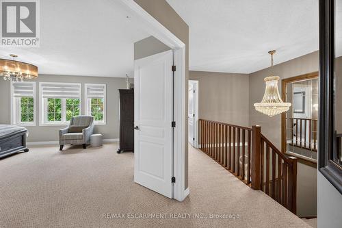 68 Garinger Crescent, Hamilton, ON - Indoor Photo Showing Other Room