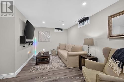 68 Garinger Crescent, Hamilton, ON - Indoor