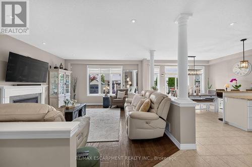 68 Garinger Crescent, Hamilton, ON - Indoor Photo Showing Living Room With Fireplace