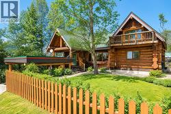2266 Fifth Avenue Rossland, BC V0G 1Y0