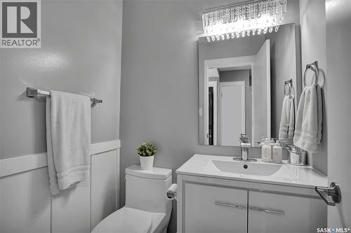 217 Mount Allison Crescent, Saskatoon, SK - Indoor Photo Showing Bathroom