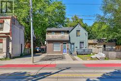 316 DUFFERIN STREET Toronto, ON M6K 1Z6