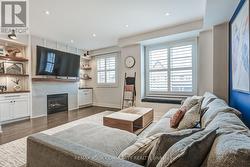 22 LOWTHER AVENUE Richmond Hill, ON L4E 2Z7