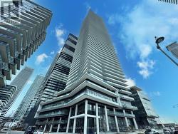 2910 - 38 ANNIE CRAIG DRIVE Toronto, ON M8V 0G9