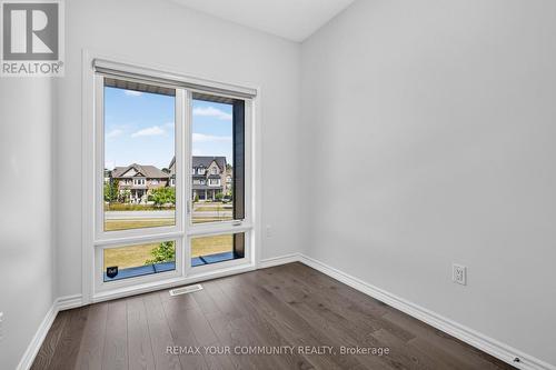 92 Holyrood Crescent, Vaughan, ON - Indoor Photo Showing Other Room