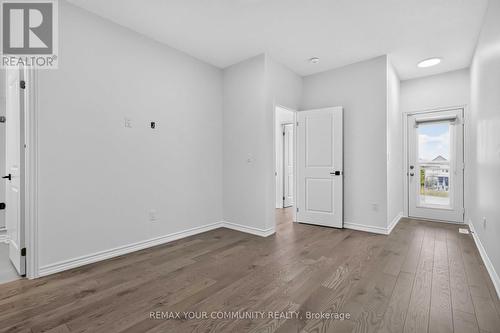 92 Holyrood Crescent, Vaughan, ON - Indoor Photo Showing Other Room
